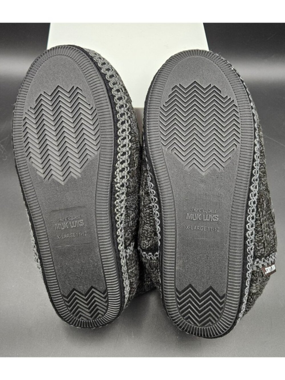 Muk Luks Womens XL Slippers Cozy Lined Ebony/Dark Grey Heather Non-Slip Sole - Picture 4 of 6